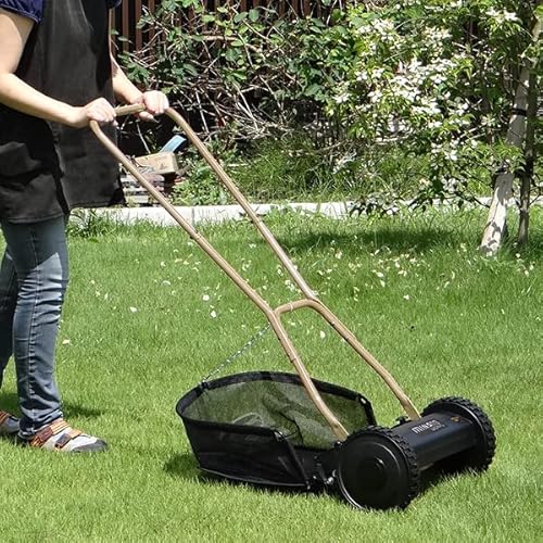 ミナトワークスさんの手動（手押し）芝刈り機がおおすすめというお話